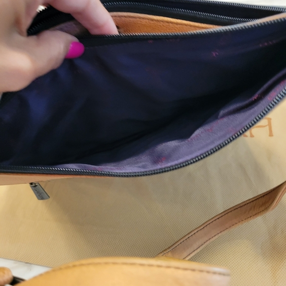 Anuschka Hand-Painted Shoulder Bag with Peacock Design NEW - Picture 5 of 14